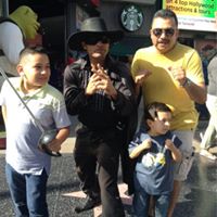 Gustavo Valencia Photo 4