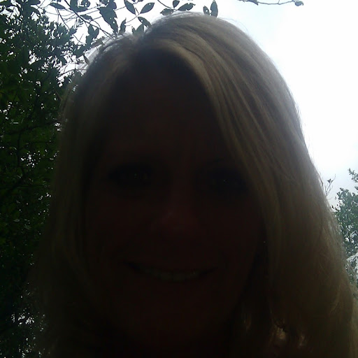 Katherine Luther Photo 9