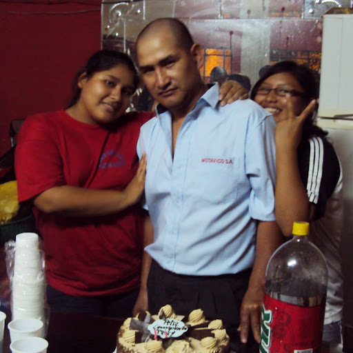 Percy Mendoza Photo 11