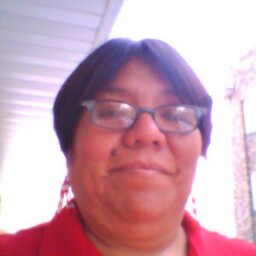 Margaret Holiday Photo 2