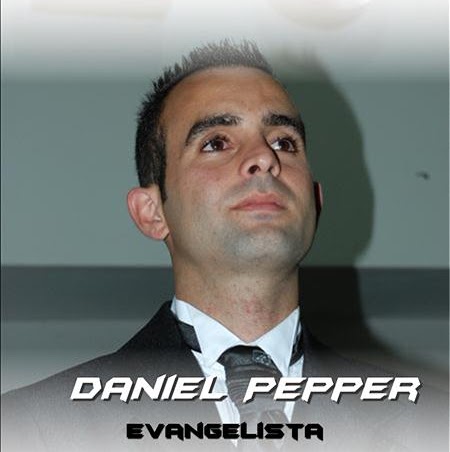 Daniel Pepper Photo 9