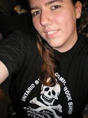 Amanda Dutton Photo 19