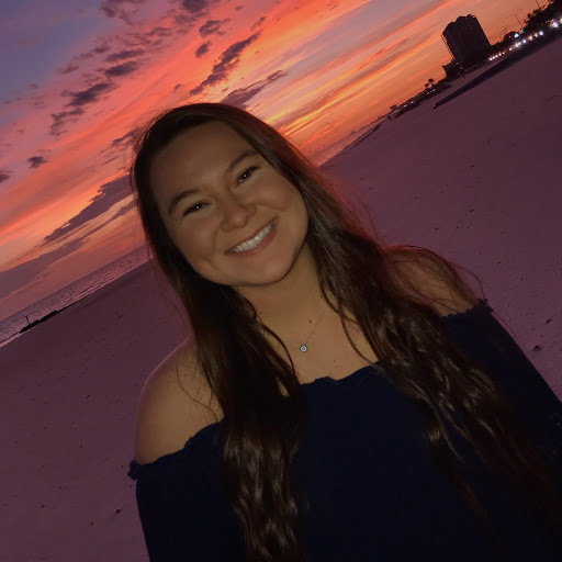 Emily Ernst Photo 16