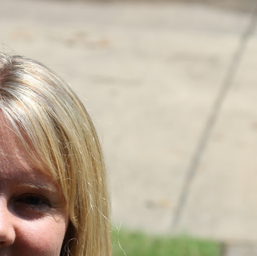 Jennifer Tidwell Photo 15