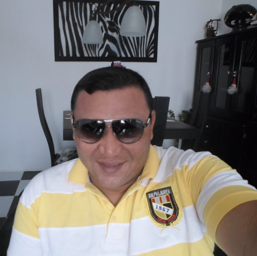 Humberto Ceballos Photo 15