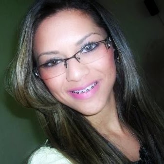 Carol Reis Photo 15