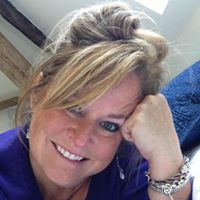 Heather Powers Photo 10
