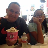 Harvey Gonzalez Photo 7