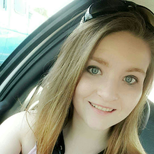 Rebekah Palmer Photo 12