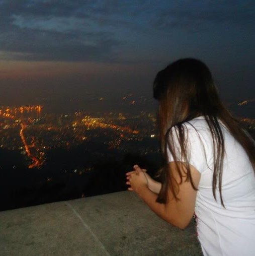 Laura Borges Photo 13