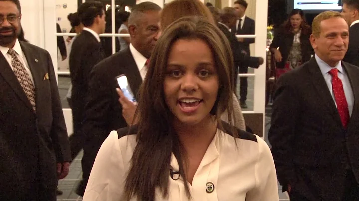 Michelle Mack Photo 39