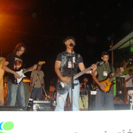 Arnold Guzman Photo 13