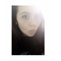 Elise May Photo 5