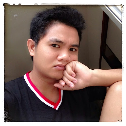 Ha Trinh Photo 9