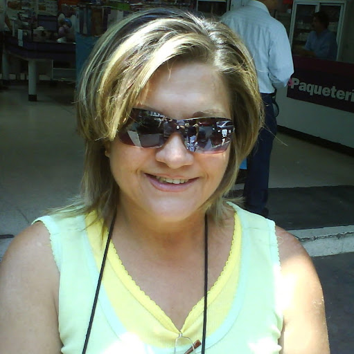 Consuelo Martinez Photo 16