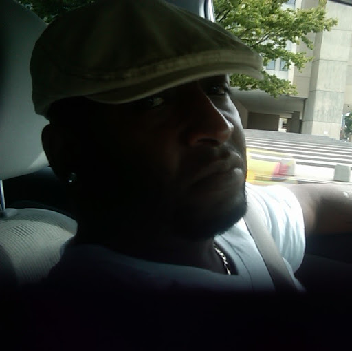 Gabriel Foster Photo 12