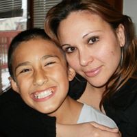 Elizabeth Padilla Photo 8