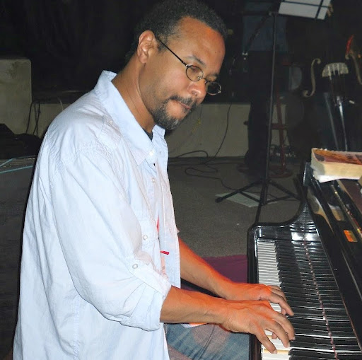 Mark Milan Photo 11