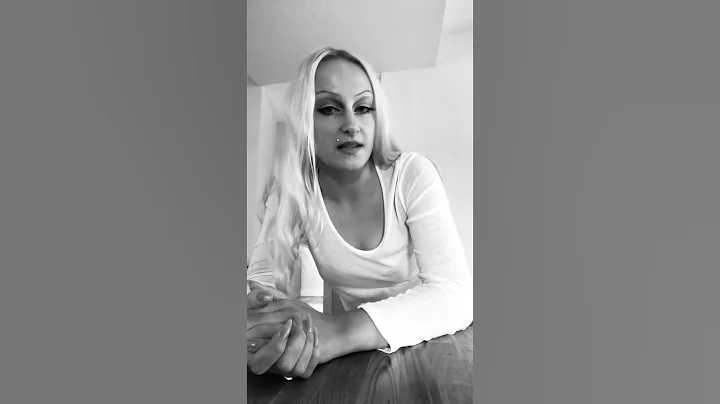 Paz Molina Photo 21