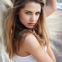 Brittany Harvey Photo 3