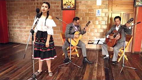 Katherine Munoz Photo 27