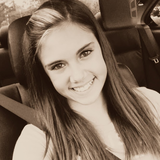 Sarah Gatlin Photo 9