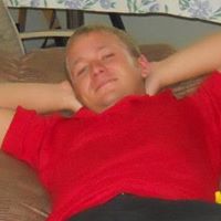 Dustin Hayes Photo 10