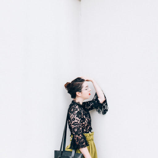 Ashley Monaghan Photo 9
