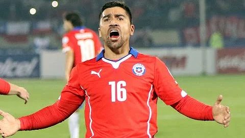 David Pizarro Photo 29