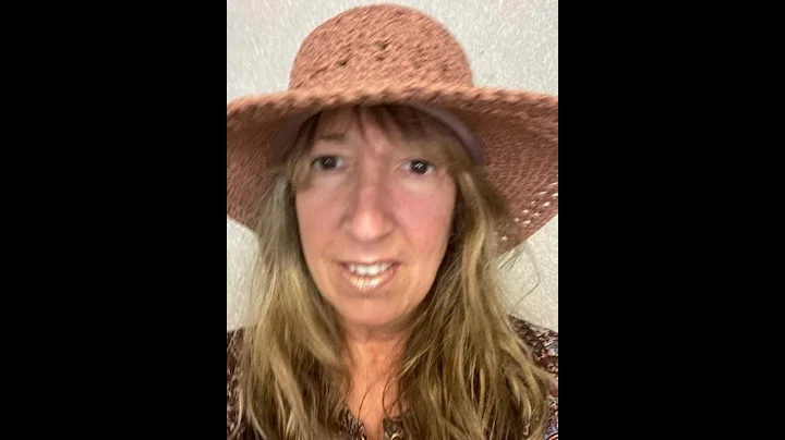 Anne Holbert Photo 17