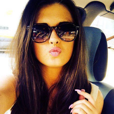Luz Benitez Photo 16