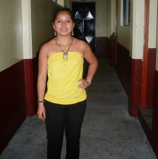 Carmen Reyes Photo 7