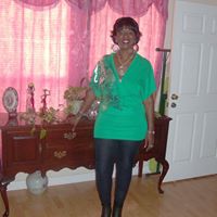 Lori Noel Photo 1