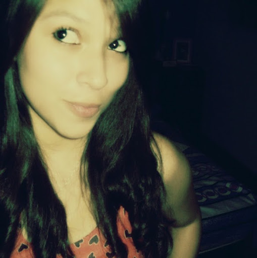 Diana Aleman Photo 14