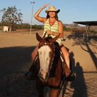 Andrea Delong Photo 1