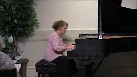 Anne Tedesco Photo 11
