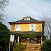Douglas House Photo 32