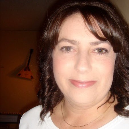 Shelly Garland Photo 10