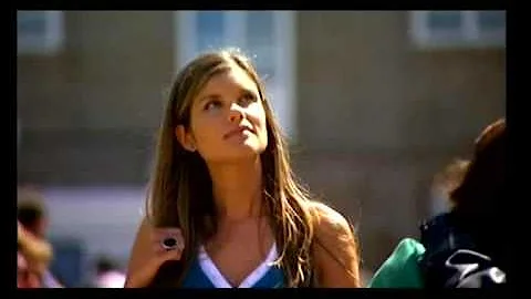 Laura Casares Photo 21