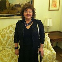 Terri Martin Photo 5