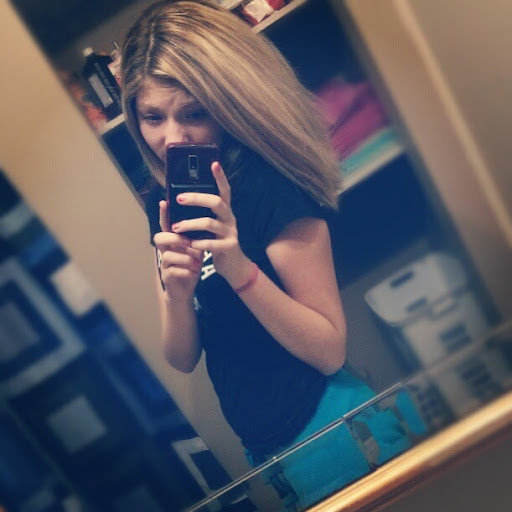 Danielle Thornton Photo 12