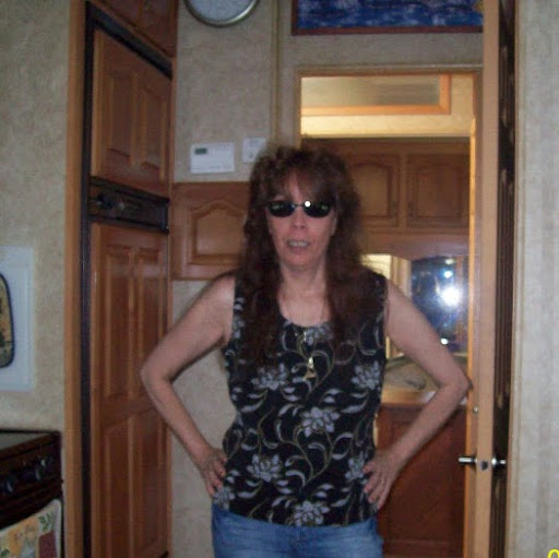 Melinda Lockwood Photo 7