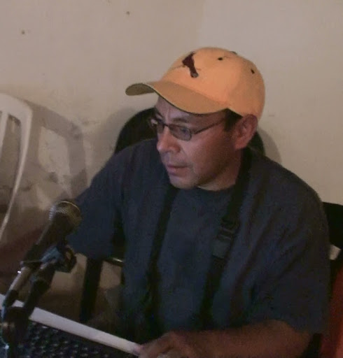 Efren Meza Photo 13