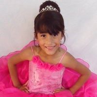 Naomi Davila Photo 3