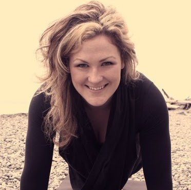 Amie Cook Photo 9