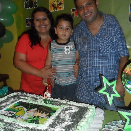 Vanessa Aguilar Photo 10
