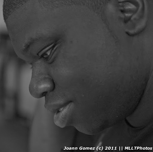 Sean Hinds Photo 5