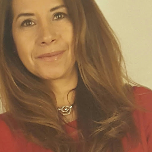 Hilda Velasquez Photo 9