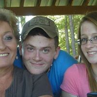 Becky Griffith Photo 7