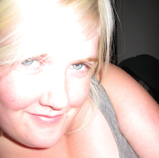 Andrea Hull Photo 13